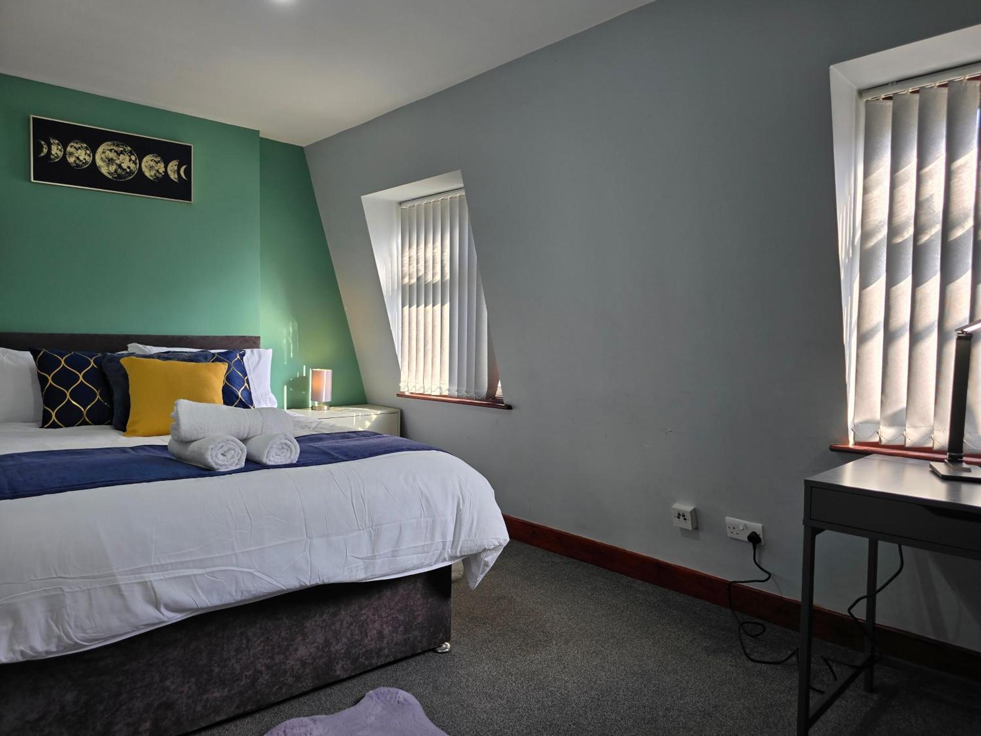 Cosy 3 Bedroom Flat Step Away From Paddington Londra