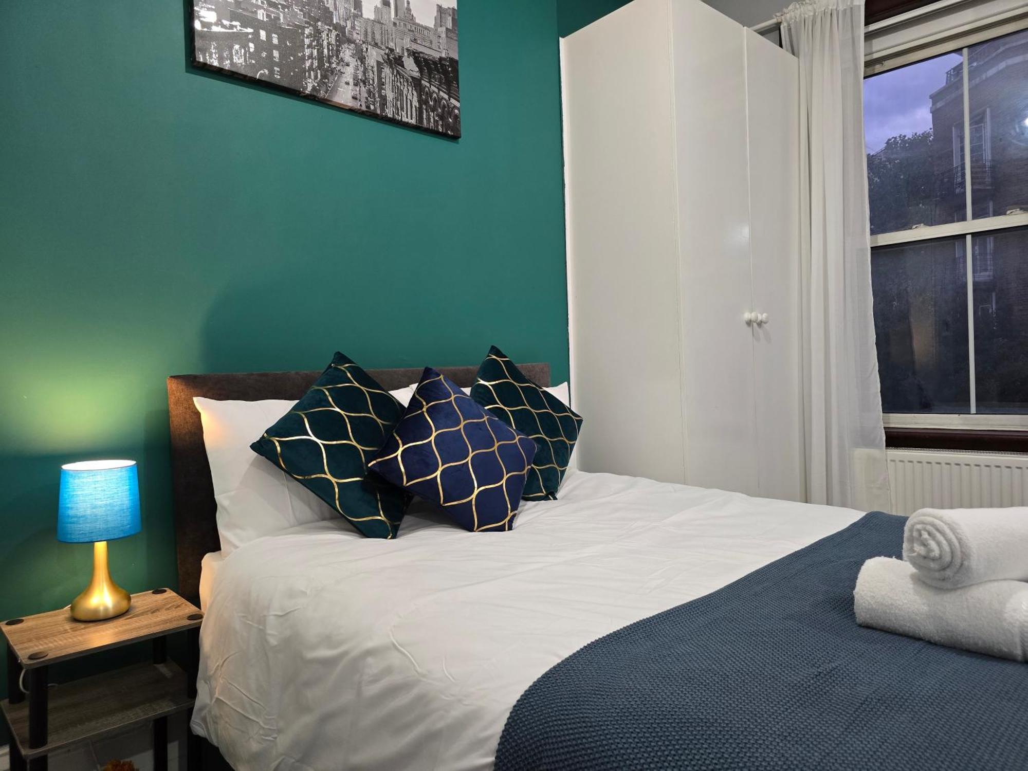 Cosy 3 Bedroom Flat Step Away From Paddington Appartamento *