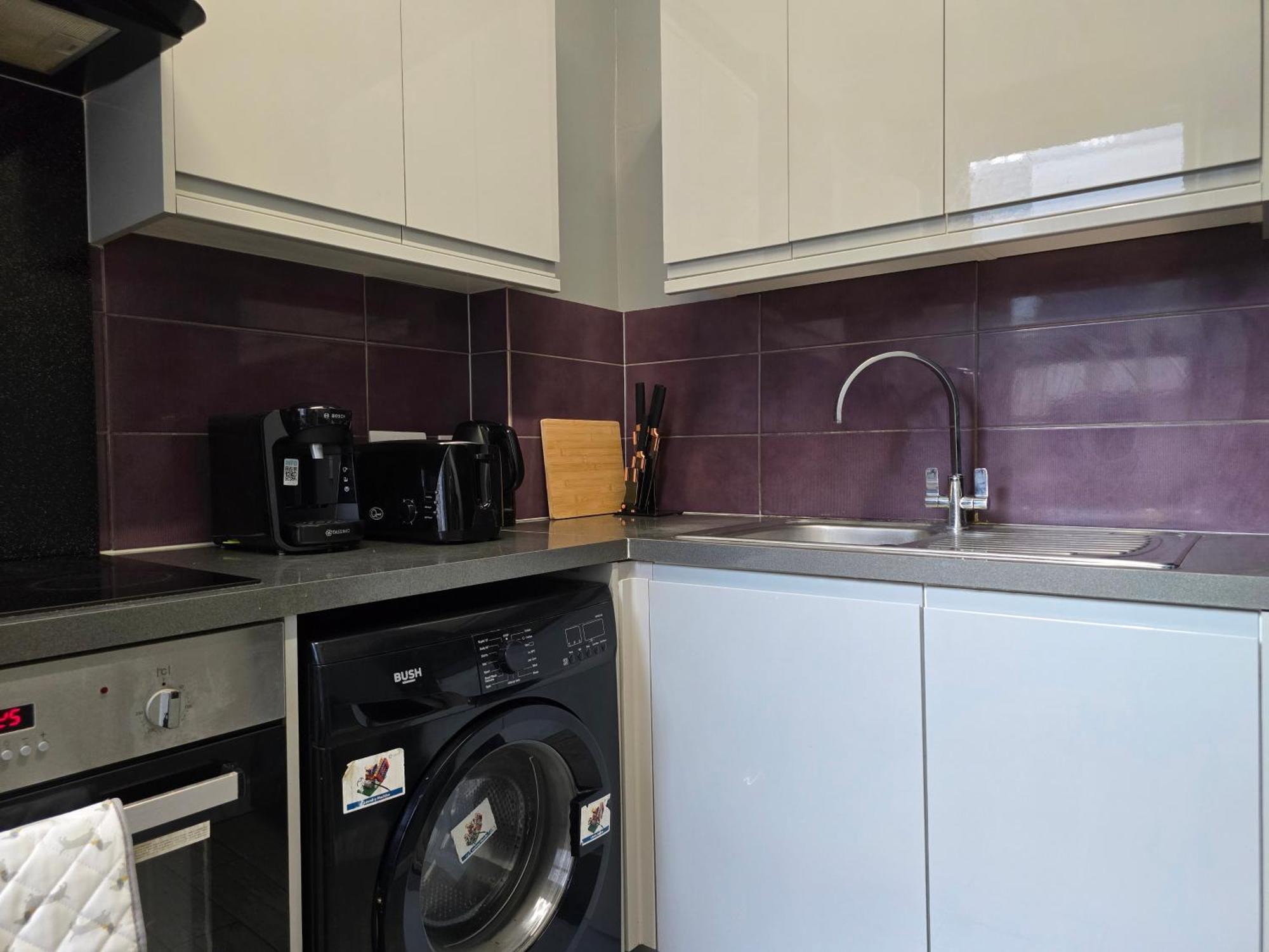 Cosy 3 Bedroom Flat Step Away From Paddington